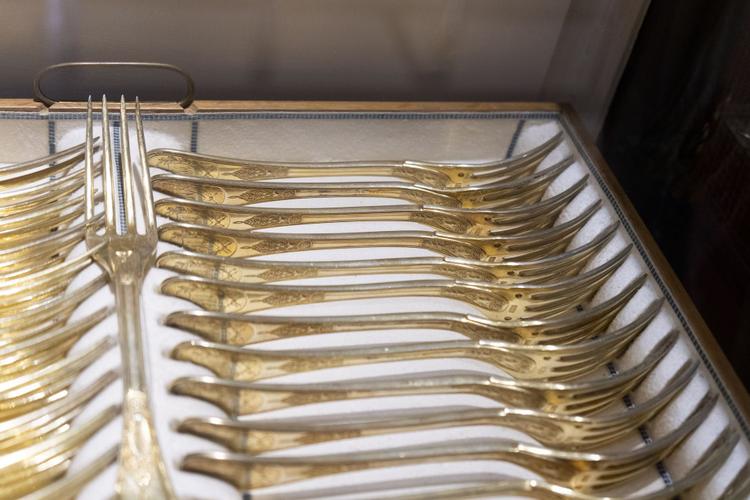 Silver & Spiritual Gifts for Your Parents