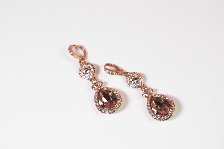 Send Friendship Day Gifts to Your Girlfriends