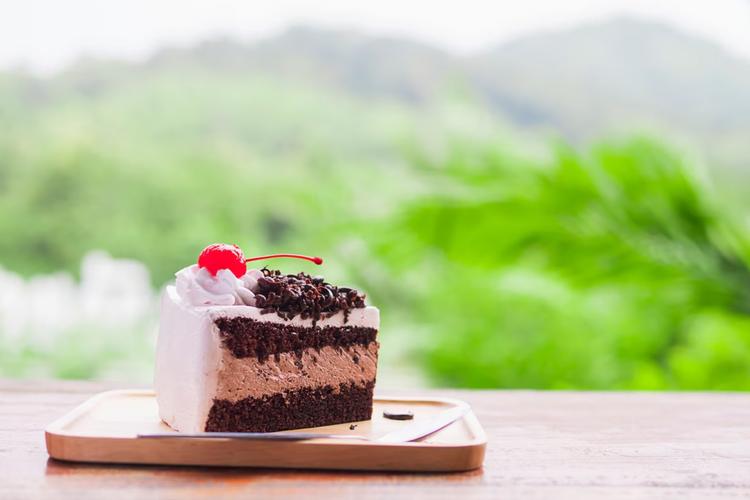 Top 7 Cakes to send to India