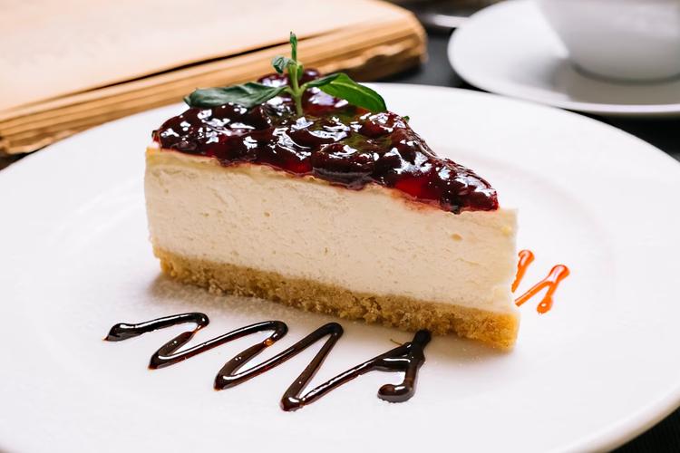 Top 7 Cakes to send to India