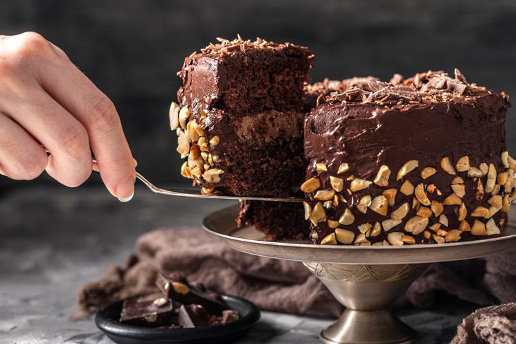 Send Five Star Cakes to India