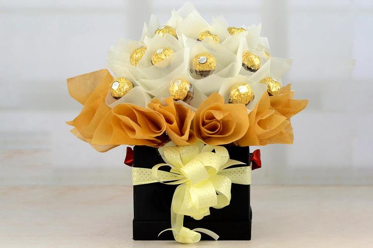 Send Chocolate Bouquets to India