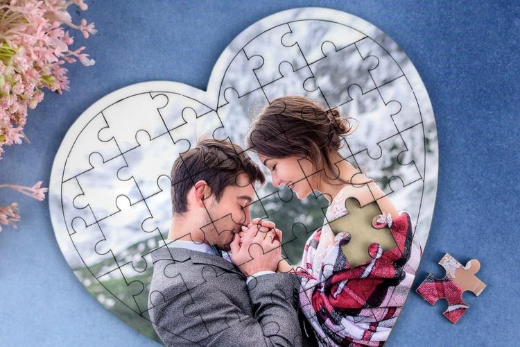 Top 10 Personalized Gifts to Send in India