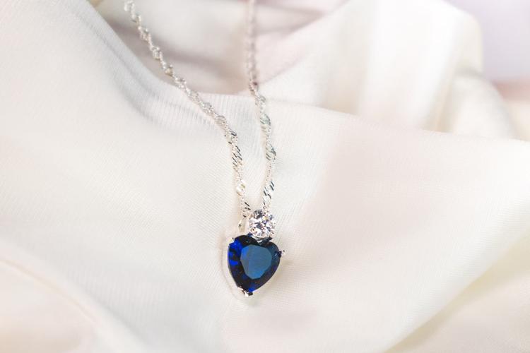 Top 6 Gifts to Express Your Apology 