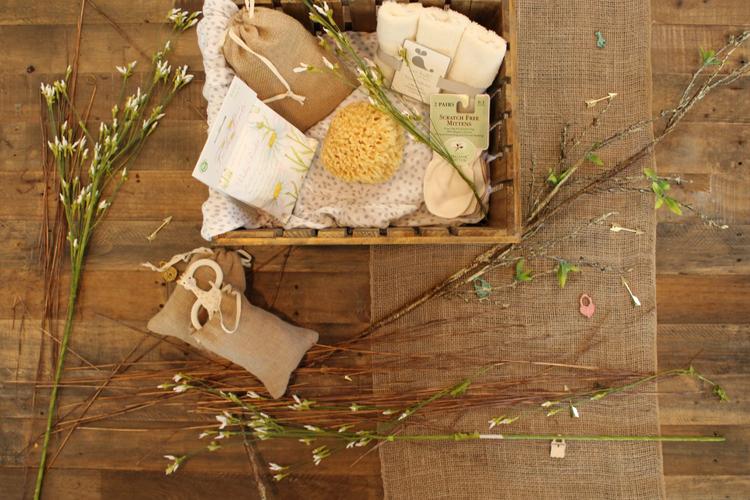 Send Gifts to India from the US to Congratulate