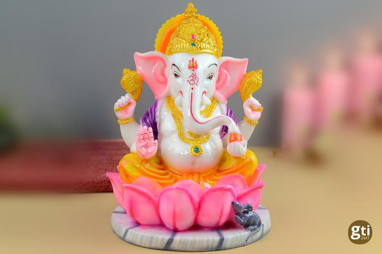 108 Names of Lord Ganesha and Their Meanings 108 Names of Lord Ganesha and Their Meanings
