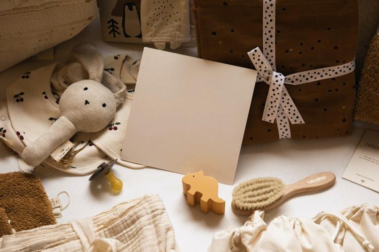 What to Gift a New Born Baby or a Toddler