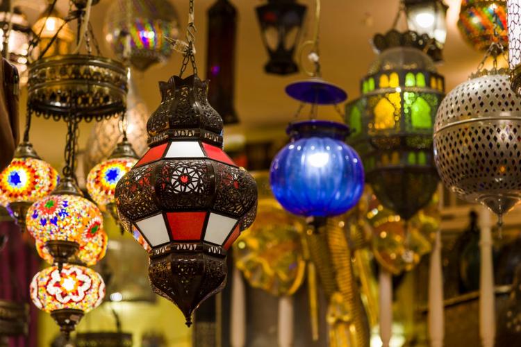 Top Five Gifts for Wife on Durga Puja