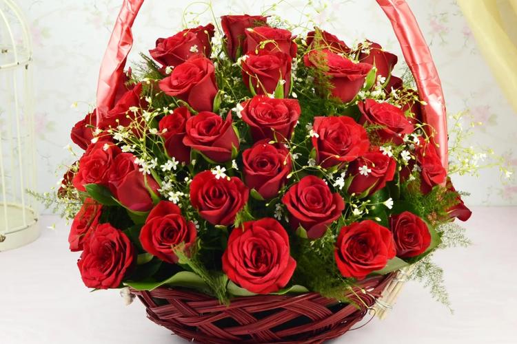 Top 10 Flower Arrangements to India