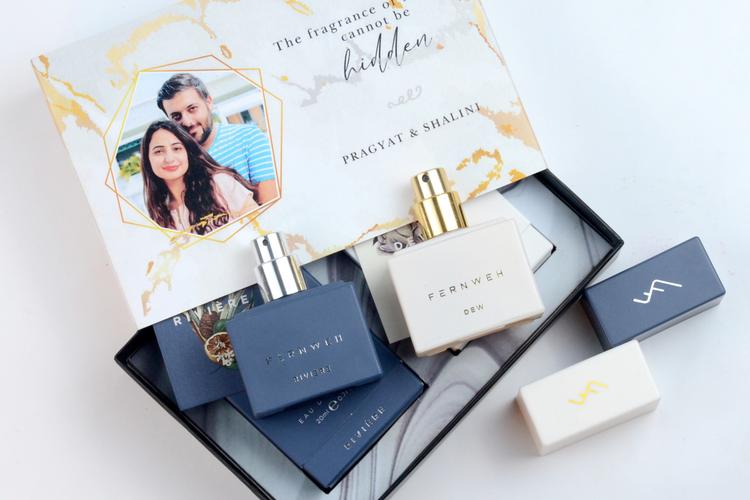 Top 10 1st Anniversary Gifts in India