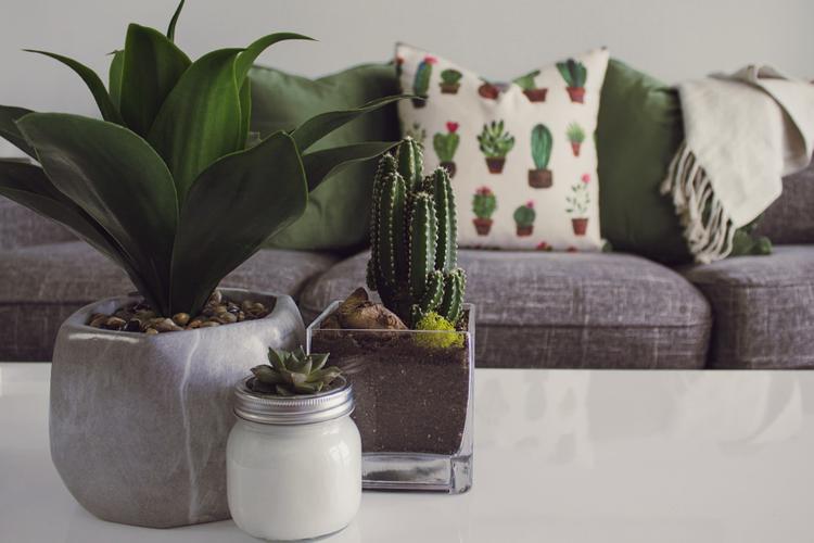 Send Gifts to India from USA and Delight your Mom