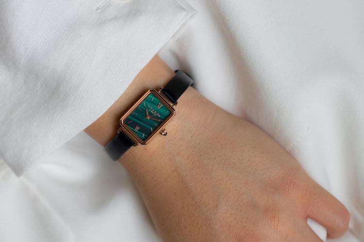 First Anniversary Gifts 