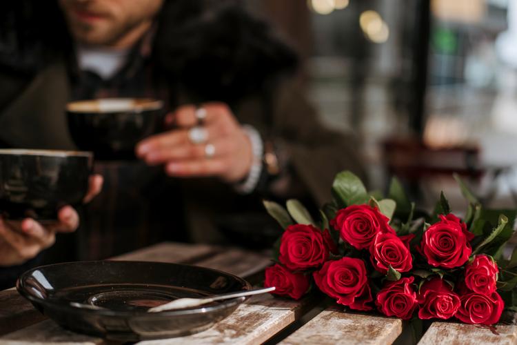 Send Gifts from Australia to India