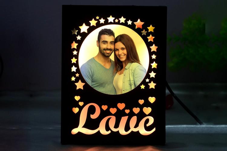 Top 5 Personalized Gifts for Girlfriend in India
