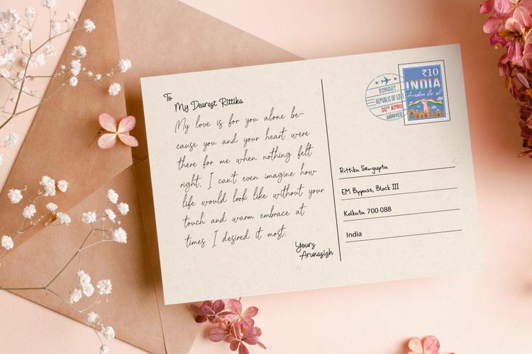 Top 9 Personalized Gifts for Your Husband in India