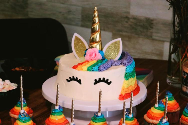 Top 7 Cake Designs for Baby Shower in India