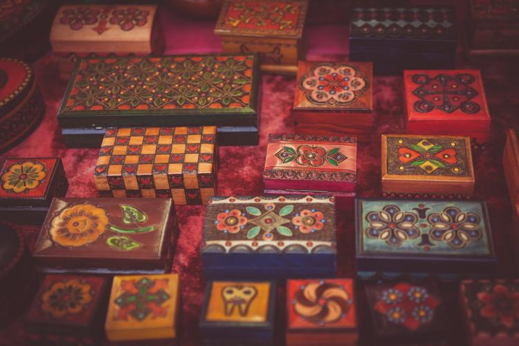 Top 10 Personalized Gifts for Mother-in-Law in India 