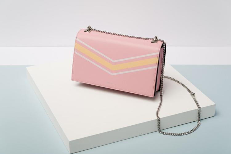 Top 10 Gifts for Girlfriend in India under Rs. 3,000