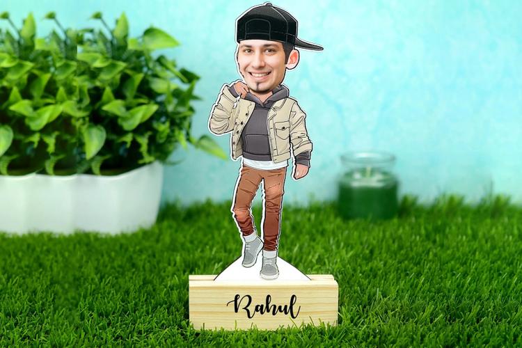 Top 9 Gifts for Boyfriend in India