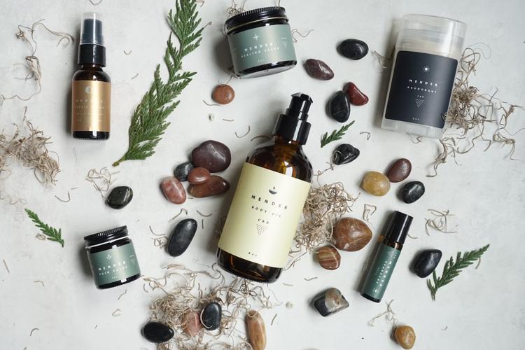 Alternative Gifts to Send to Girlfriend Other than Flowers