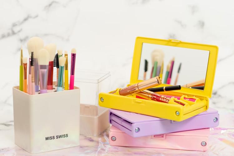 Top 14 Valentine's Day Gifts for Wife in India