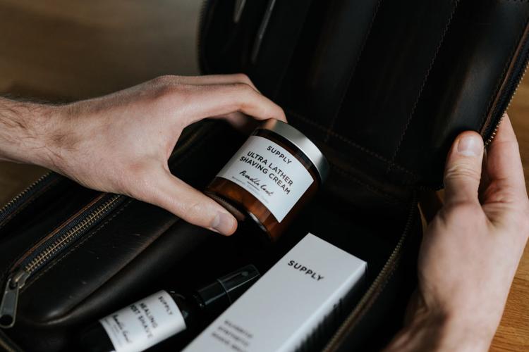 Send Unique Valentine Gifts to India