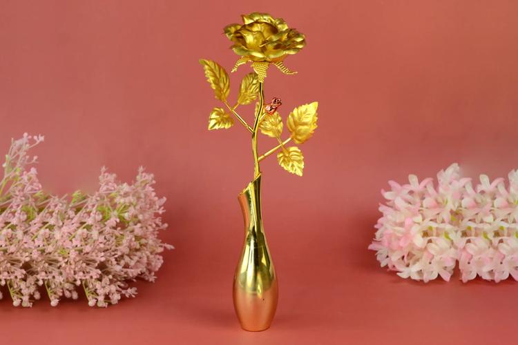 Romantic Propose Day Gifts for Girlfriend in India