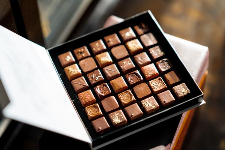 Best 5 Valentine's Day Chocolate Gifts to Send to India