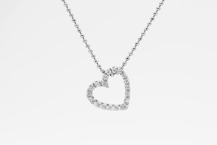 Top 5 Jewelry Gifts for Valentine's Day in India 