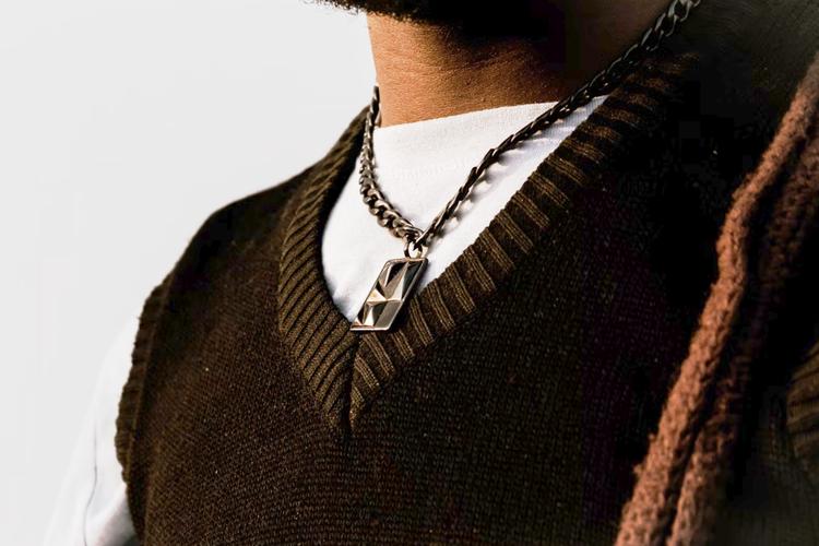 Send Valentine's Gift for Him to Bangalore