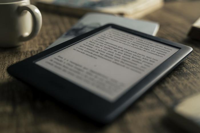  Send Valentine's Gift for Him in Mumbai 