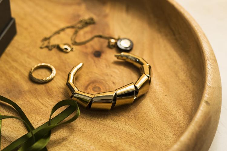 Top 7 Valentine's Day Gifts to Send to Pune