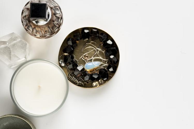 Top 7 Valentine's Day Gifts to Send to Pune