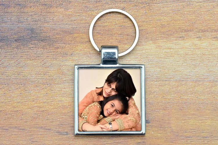 Top 8 Mother's Day Gift to Send in Delhi