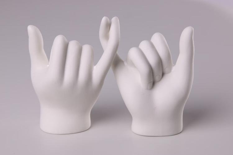 Top 7 Valentine's Day Gifts to Send in Navi Mumbai