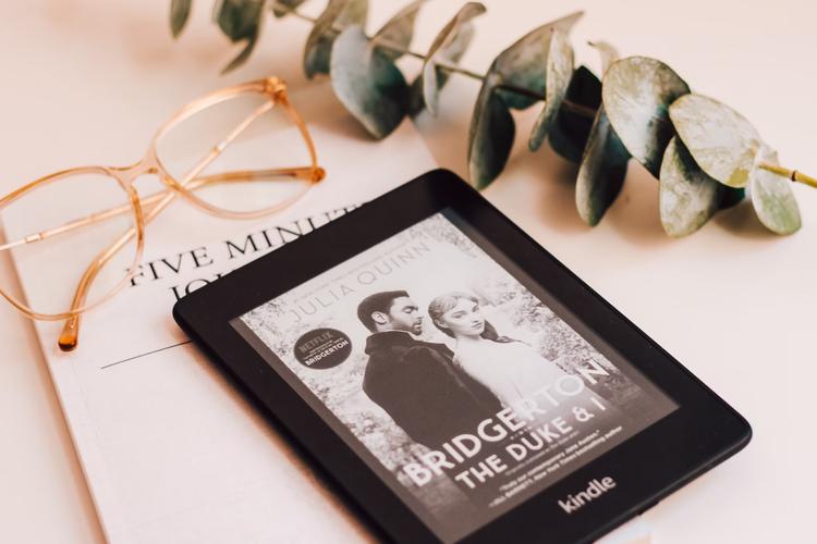 Top 7 Mother's Day Gifts to Send to Anand