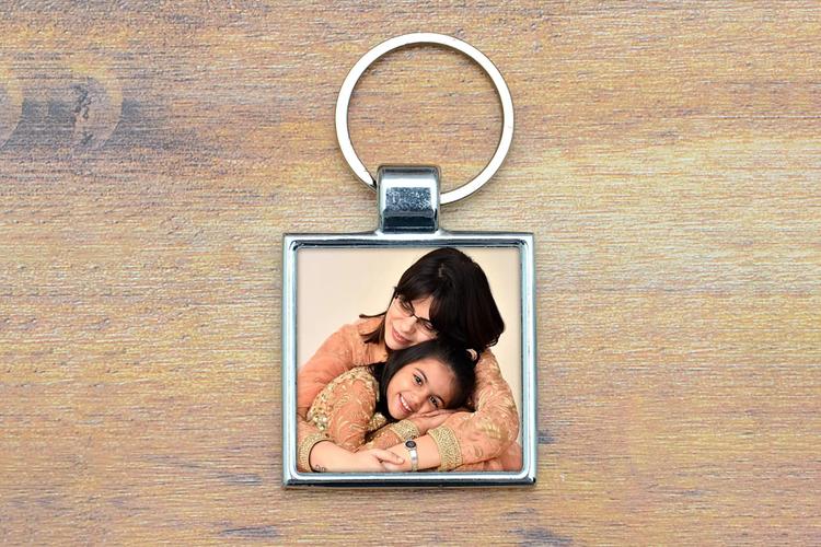 Top 5 Mother's Day Gift to Send to Navsari