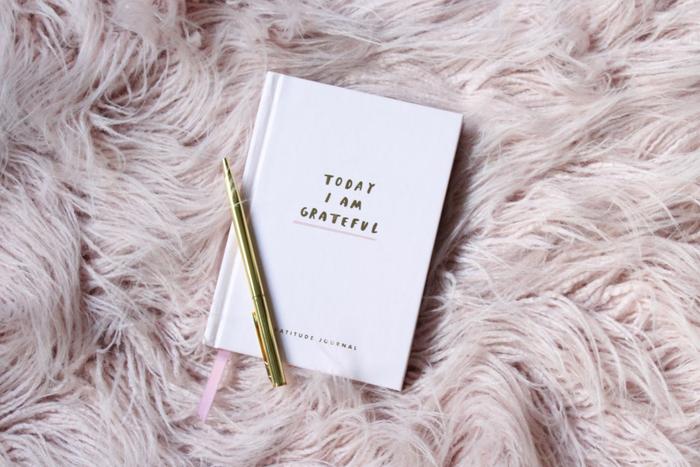 Top 7 Mother's Day Gifts to Send to Thane