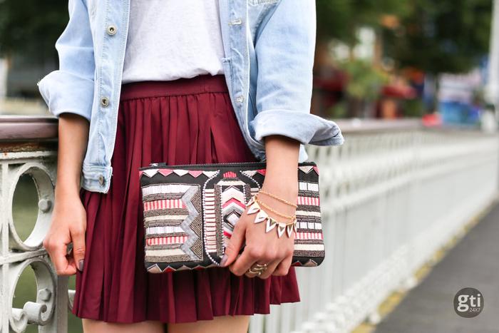 Top 6 Rakhi Gifts to Send to Jalandhar