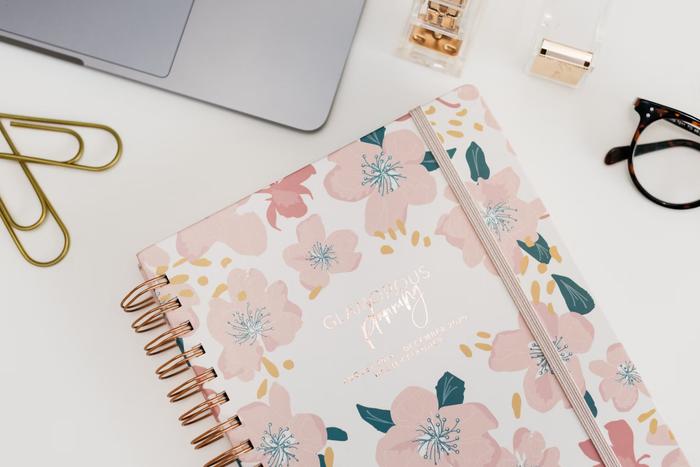 Top 10 Rakhi Gifts to Send to Vadodara