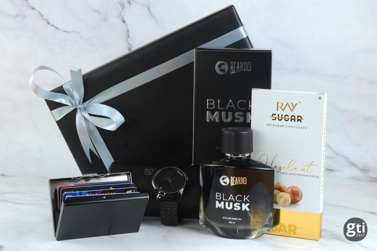 Top 9 Rakhi Gifts to Send to Kolkata