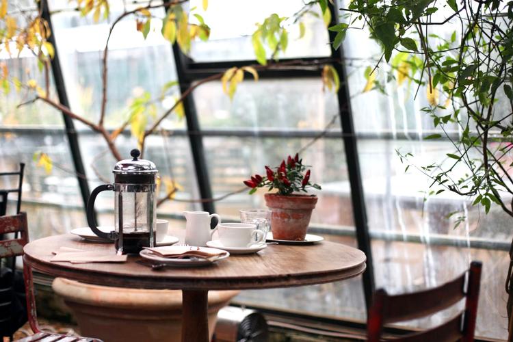 Send Best Birthday Gifts to Hyderabad