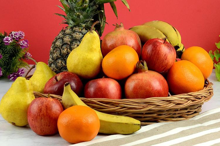 Top 7 Holi Gifts to Send to Amritsar