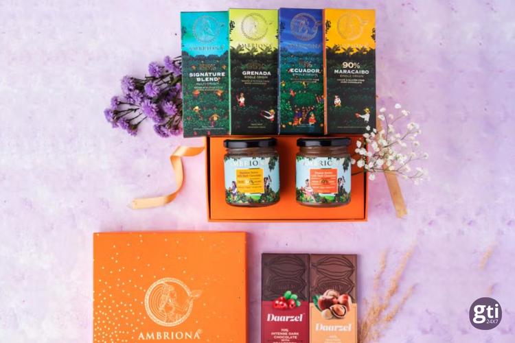 Top Chocolate Hampers to send on Rakhi