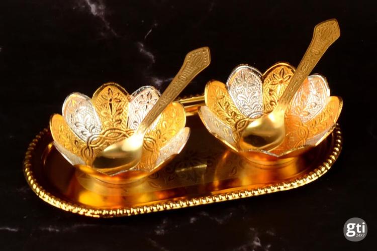 Top 8 Holi Gifts to Send to Hoshiarpur