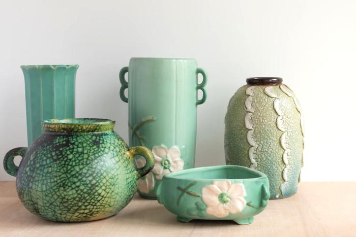 Top 7 Karwa Chauth Gifts to Send to Hyderabad