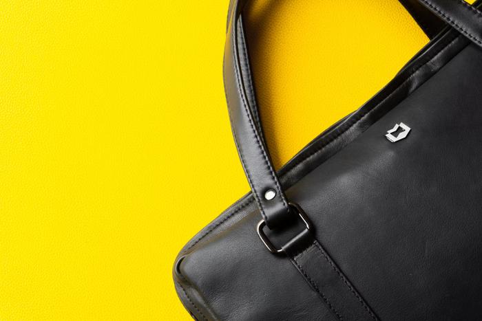 Top 7 Boss Day Gifts to Send to Hyderabad