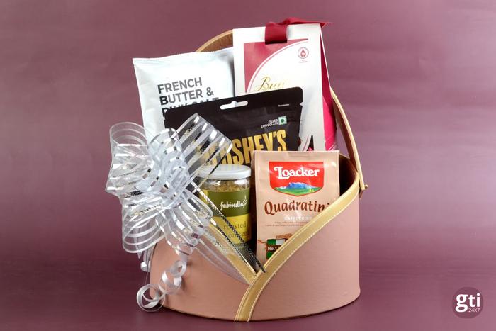 Top 7 Thanksgiving Day Gifts to Send to Hyderabad