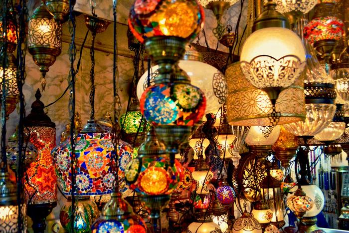 Top 7 Diwali Gifts to Send to New Delhi