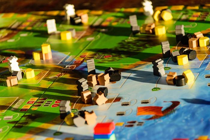 Top 6 Diwali Gifts to Send to Chandigarh